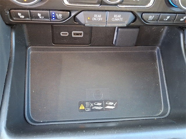 2024 Chevrolet Suburban Premier