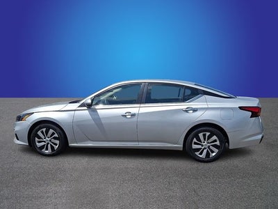 2022 Nissan Altima 2.5 S