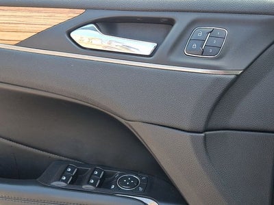 2016 Lincoln MKC Select