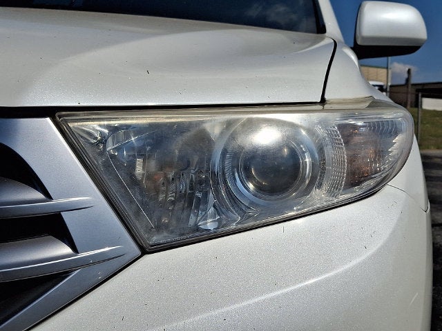 2013 Toyota Highlander Base