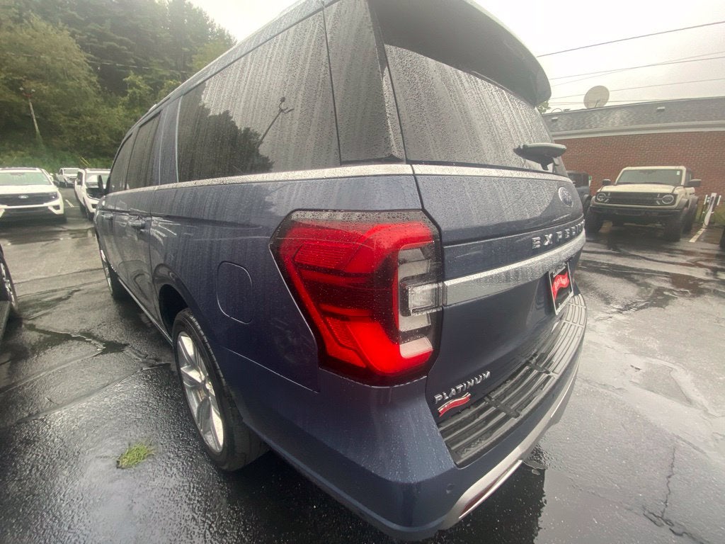2022 Ford Expedition Max Platinum