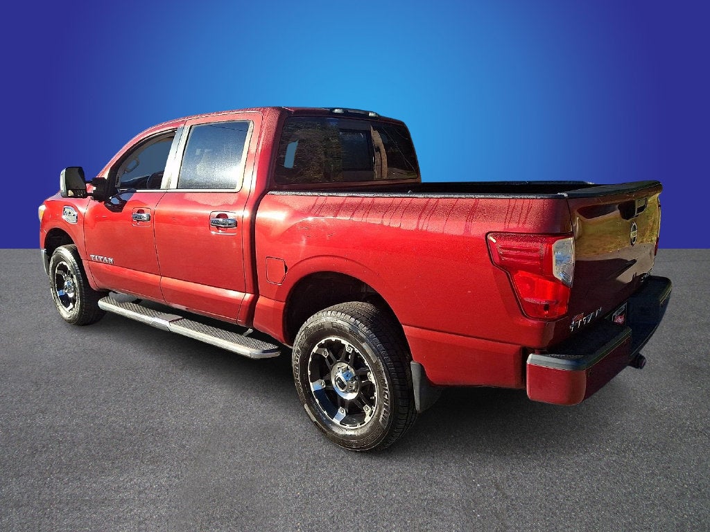 2017 Nissan Titan SV