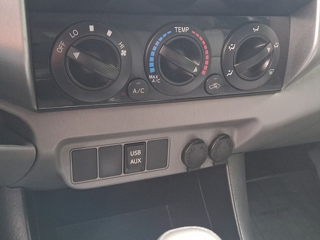 2015 Toyota Tacoma Base V6