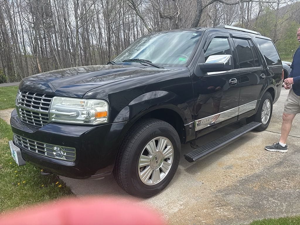 2009 Lincoln Navigator Base