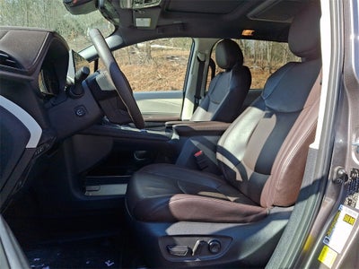 2023 Toyota Sienna Platinum 7 Passenger