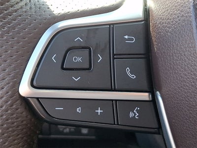 2023 Toyota Sienna Platinum 7 Passenger