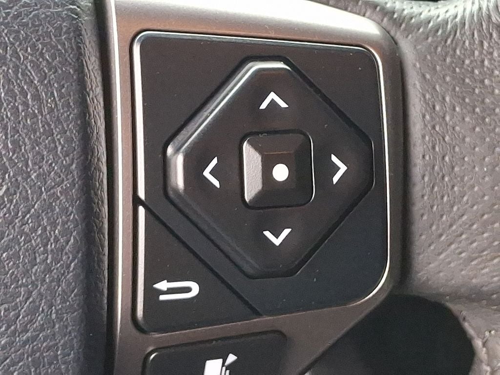 2018 Toyota Tacoma SR V6