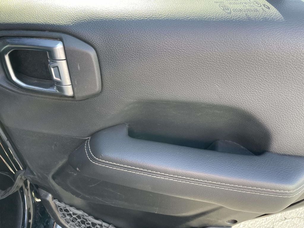 2022 Jeep Wrangler Unlimited Sahara 4x4