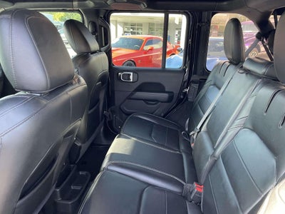 2022 Jeep Wrangler Unlimited Sahara 4x4