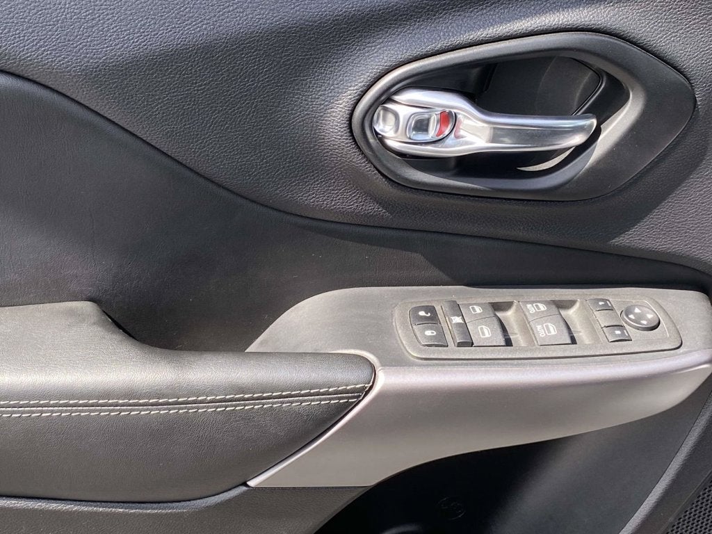 2022 Jeep Cherokee Latitude Lux FWD