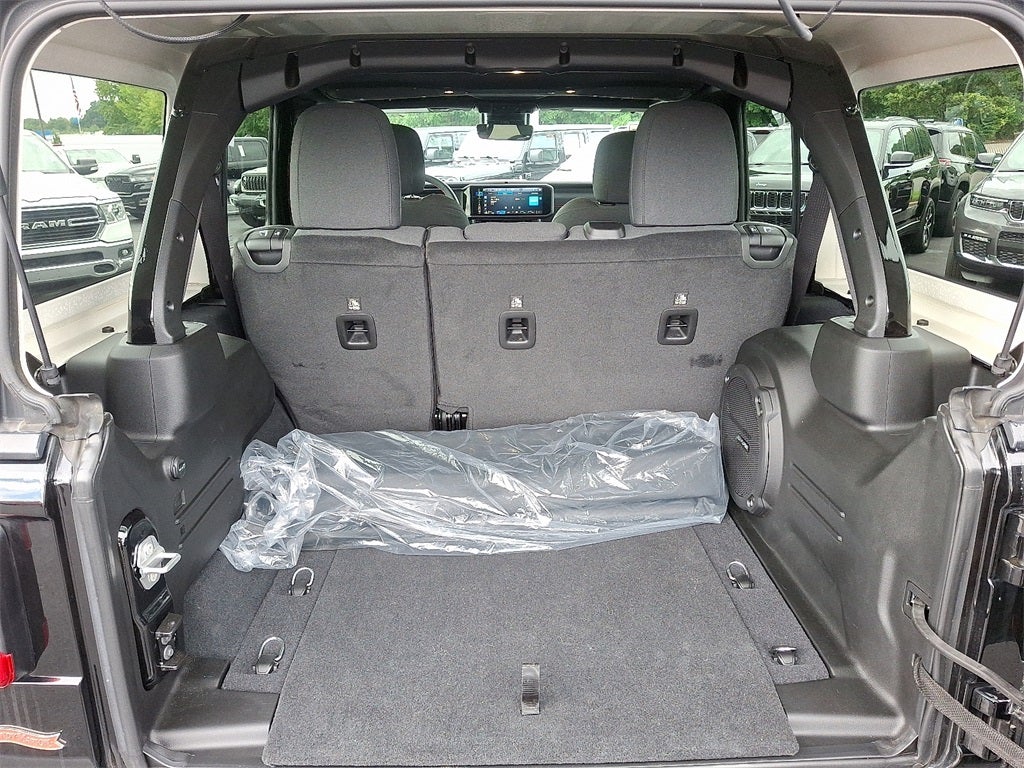 2024 Jeep Wrangler 4-Door Rubicon 4x4