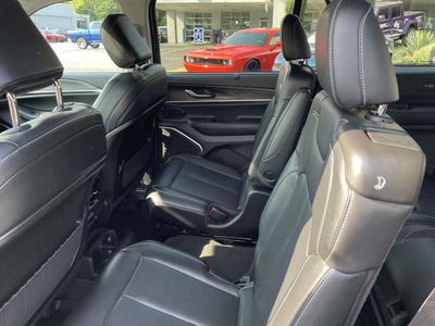 2022 Jeep Grand Cherokee L Limited 4x4