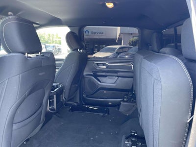 2022 RAM 1500 Big Horn Crew Cab 4x2 5'7' Box