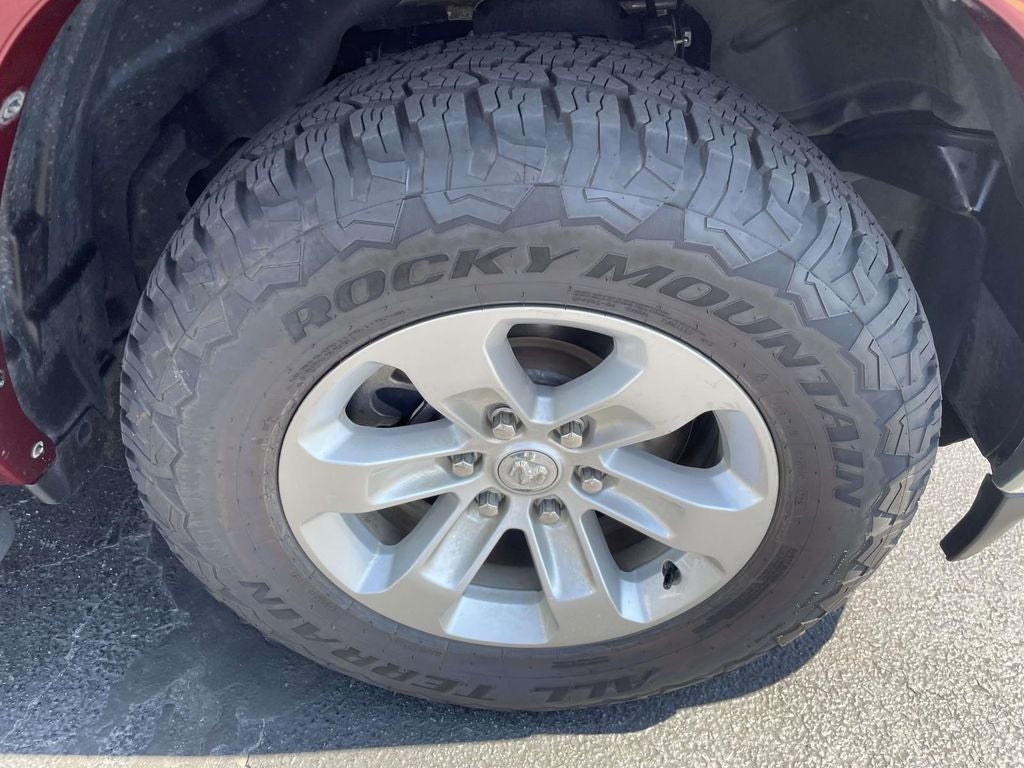 2021 RAM 1500 Laramie Crew Cab 4x4 5'7' Box