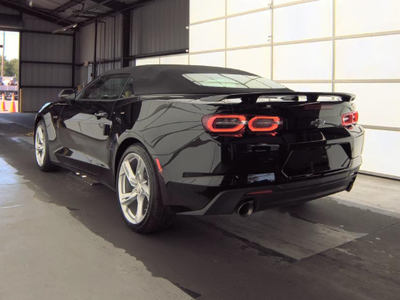 2023 Chevrolet Camaro RWD Convertible LT1