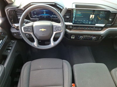 2023 Chevrolet Silverado 1500 4WD Crew Cab Short Bed LT with 2FL