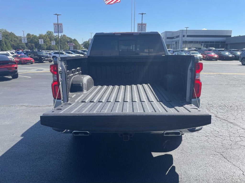 2023 Chevrolet Silverado 1500 4WD Crew Cab Short Bed LTZ