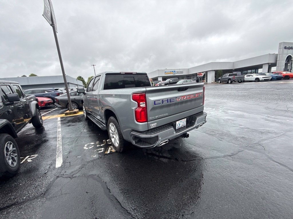 2023 Chevrolet Silverado 1500 4WD Crew Cab Short Bed LTZ