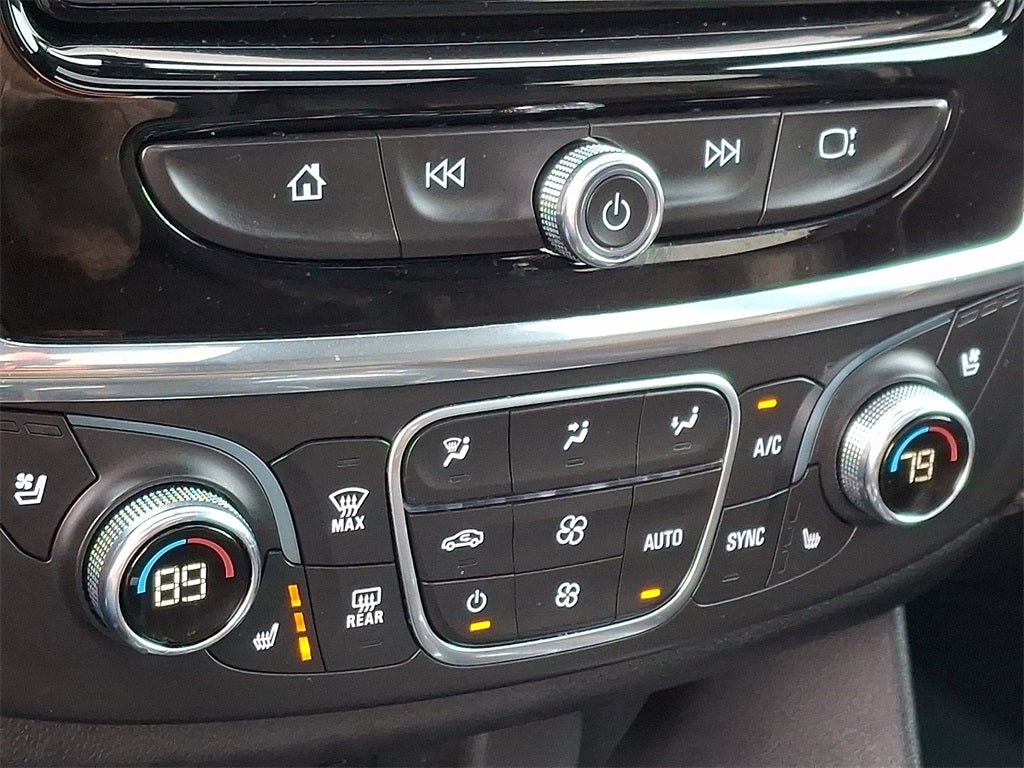 2023 Chevrolet Traverse AWD High Country