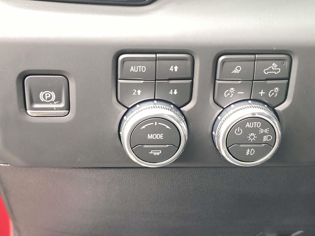 2026 GMC Sierra 1500 Crew Cab, Short Bed, AT4, 4WD