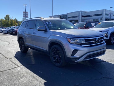 2022 Volkswagen Atlas 3.6L V6 SE w/Technology