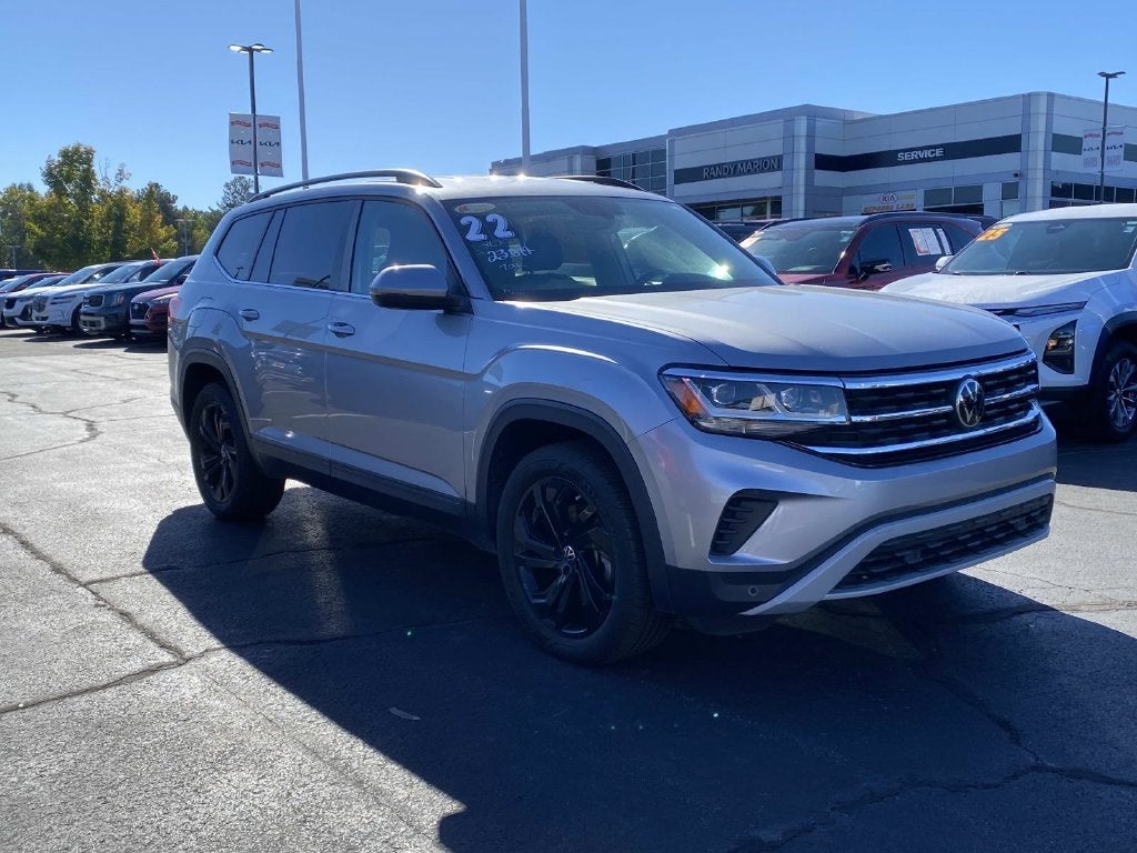 2022 Volkswagen Atlas 3.6L V6 SE w/Technology