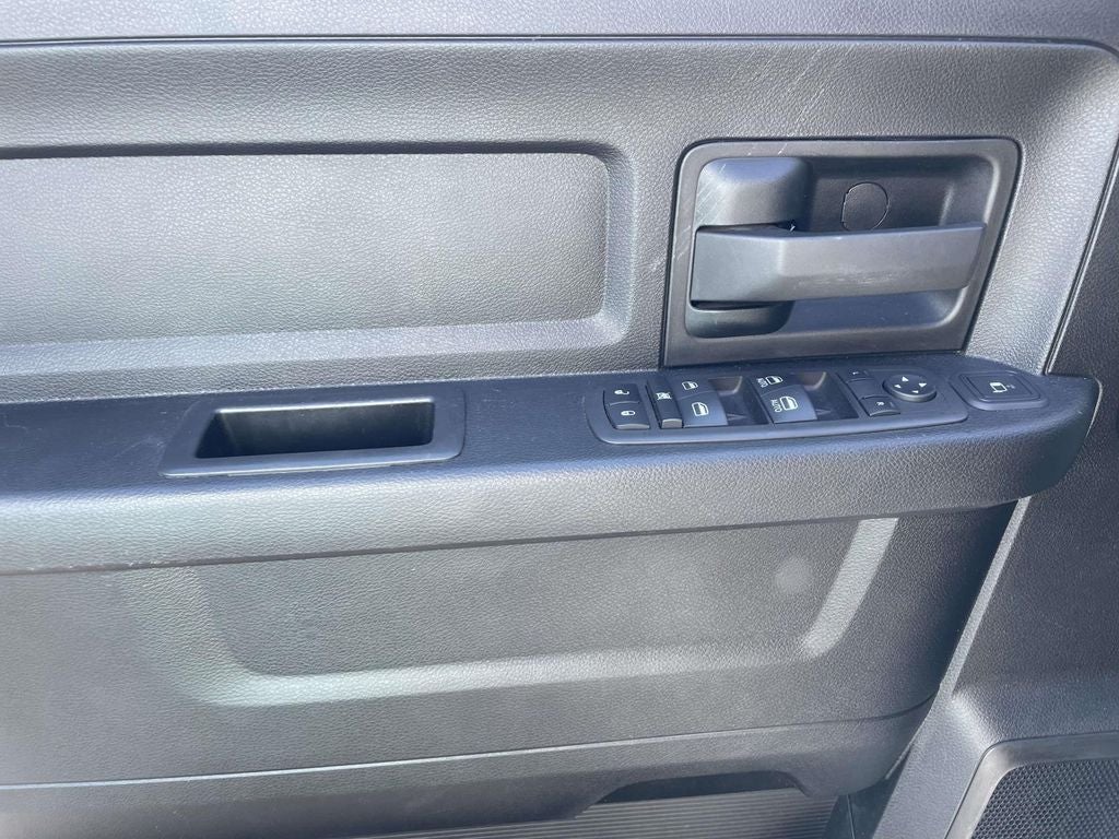 2024 RAM 3500 Tradesman Crew Cab 4x4 8' Box