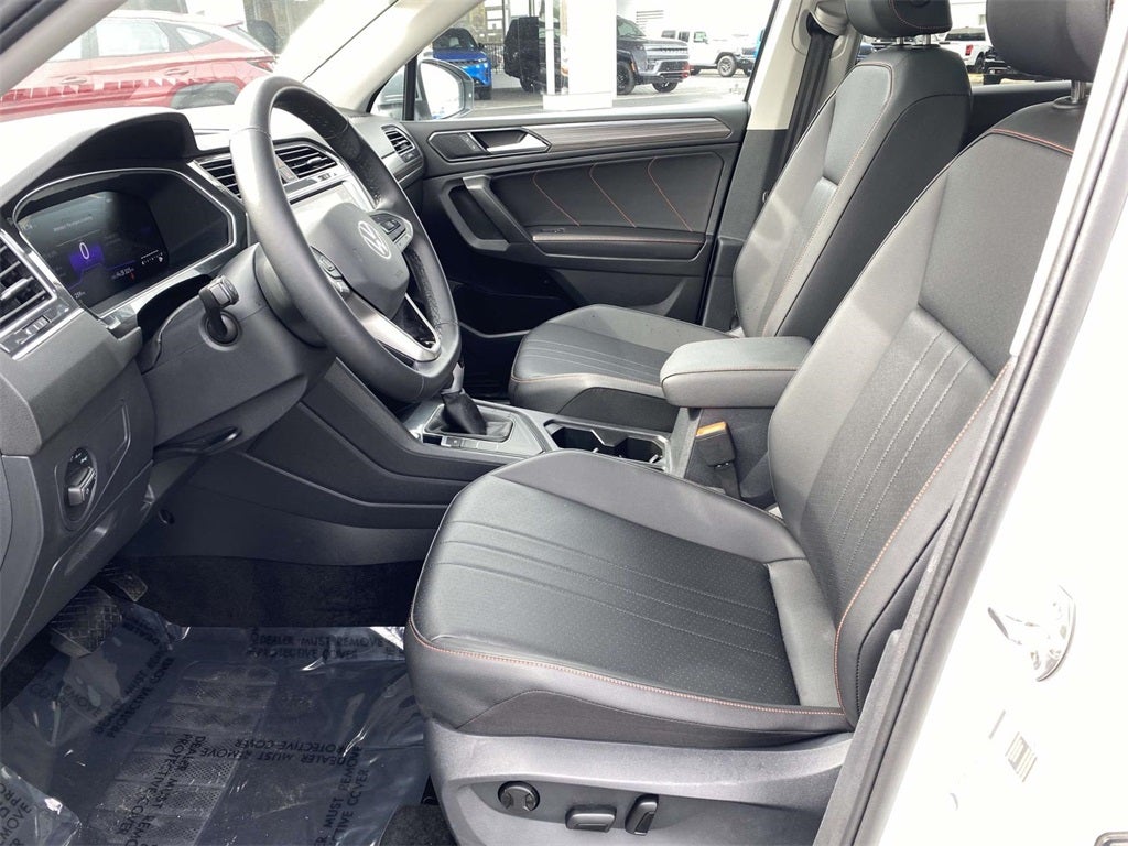 2024 Volkswagen Tiguan 2.0T Wolfsburg Edition