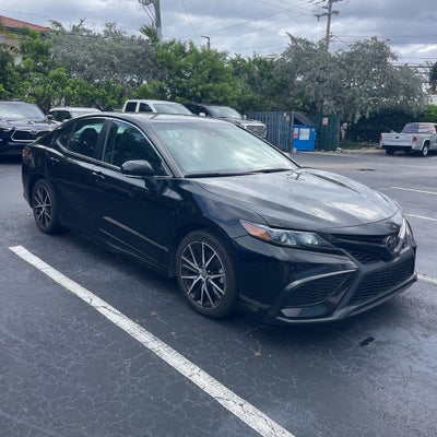 2023 Toyota Camry SE