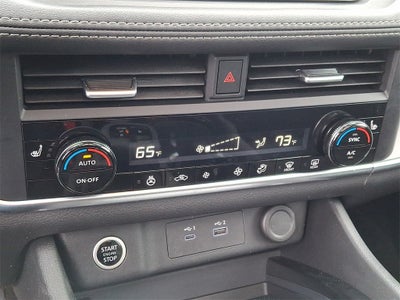 2023 Nissan Rogue SV FWD