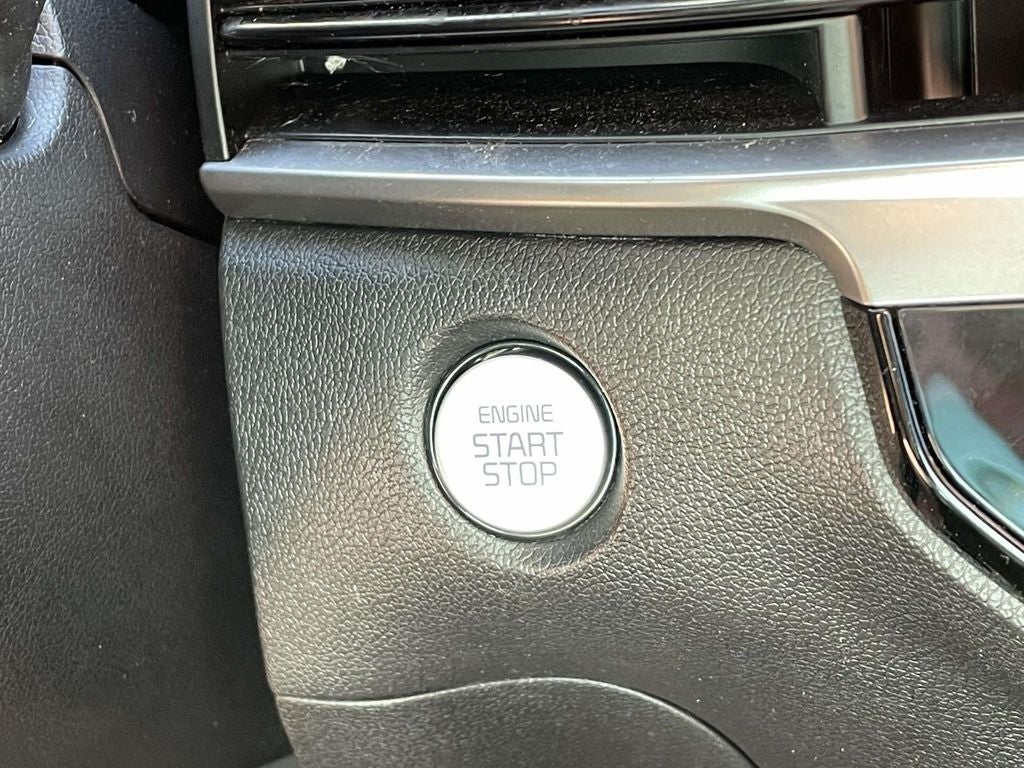 2025 Kia Sorento LX