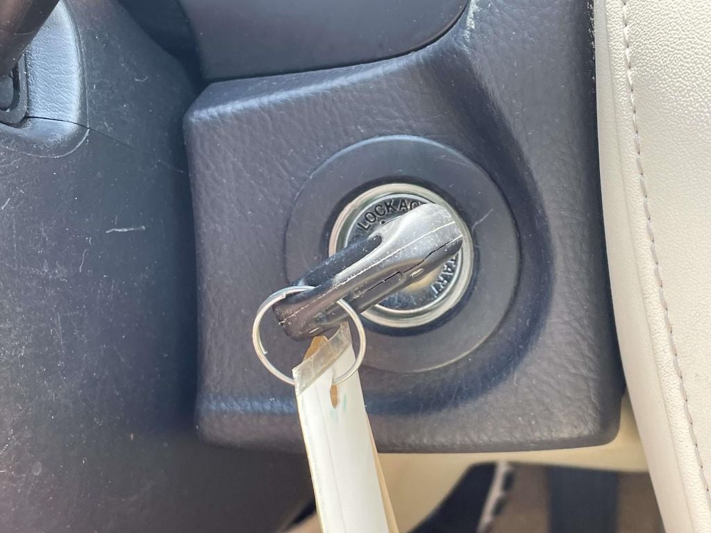 2005 Lexus SC 430
