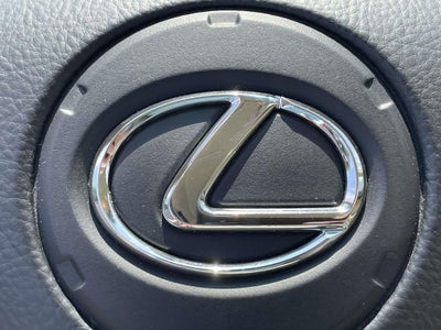2005 Lexus SC 430