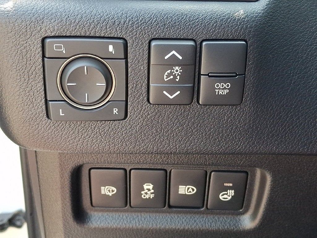 2023 Lexus GX Premium