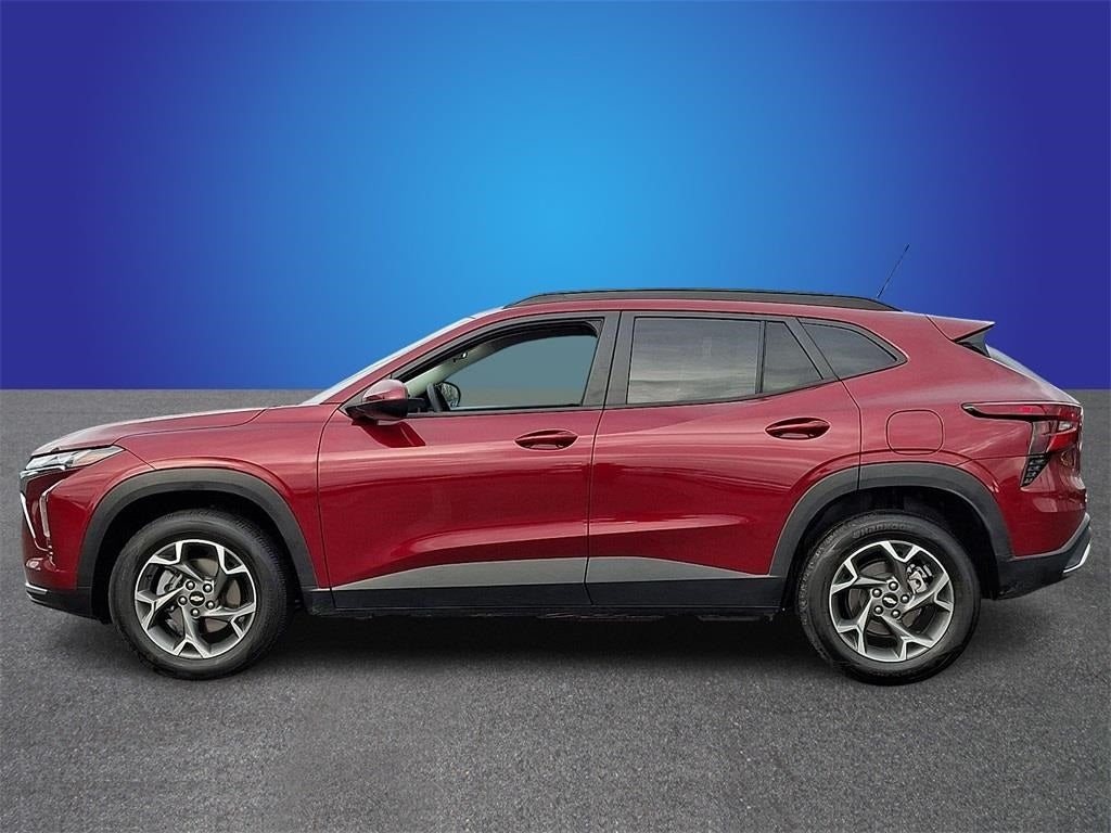 2025 Chevrolet Trax FWD LT