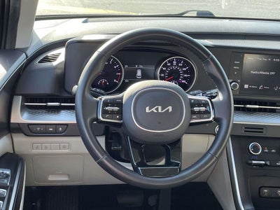 2024 Kia Carnival LX Seat Package