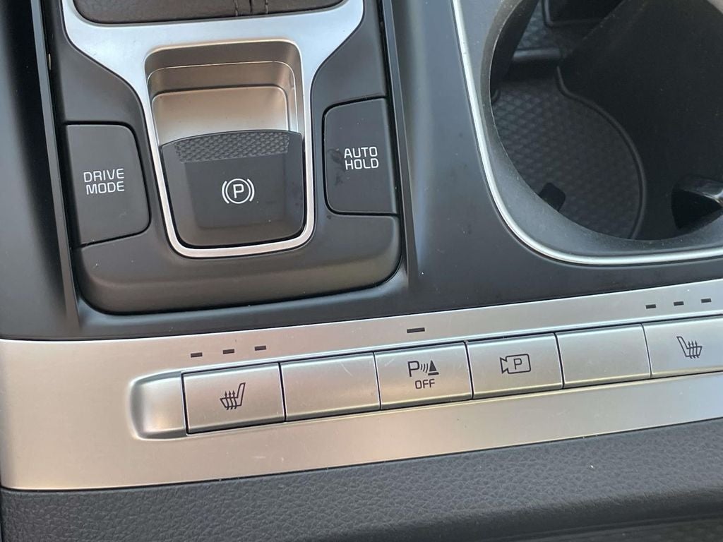 2024 Kia Carnival LX Seat Package