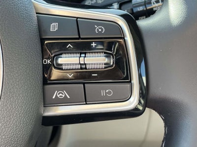 2024 Kia Carnival LX Seat Package