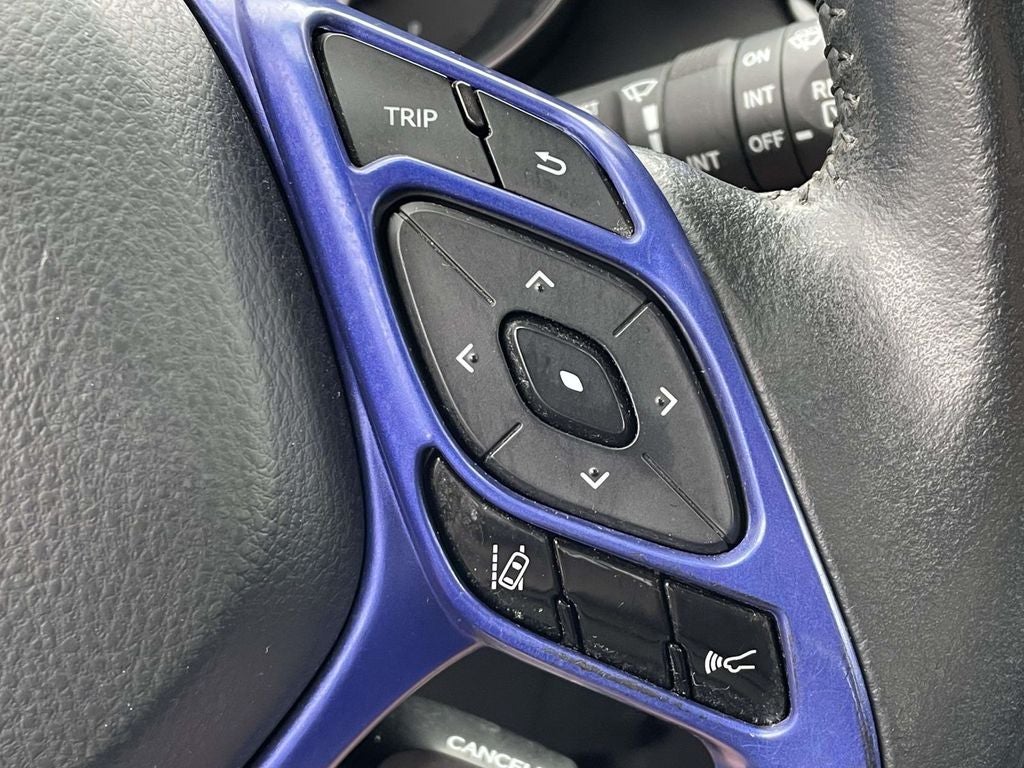 2021 Toyota C-HR XLE