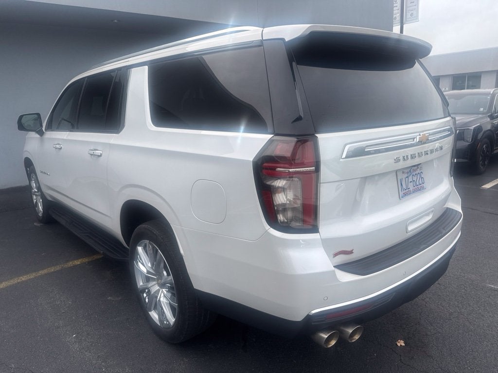 2023 Chevrolet Suburban High Country