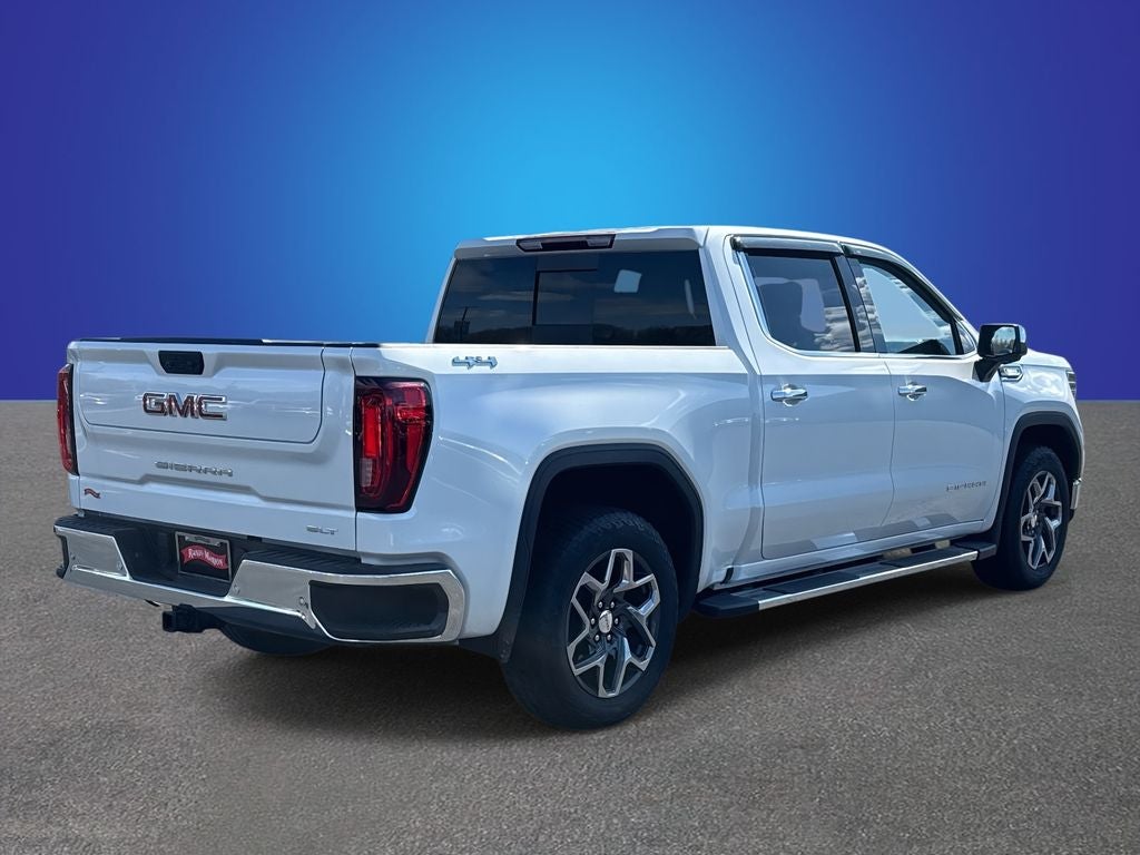 2024 GMC Sierra 1500 SLT