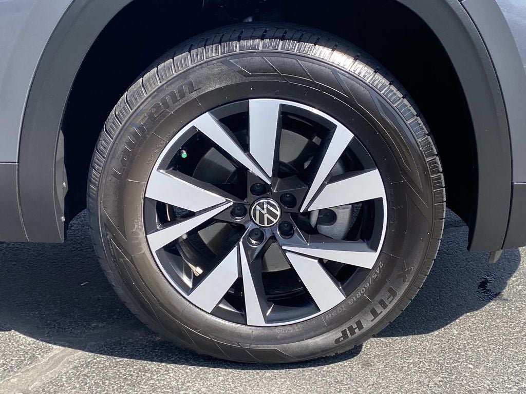 2023 Volkswagen Atlas Cross Sport 2.0T SE