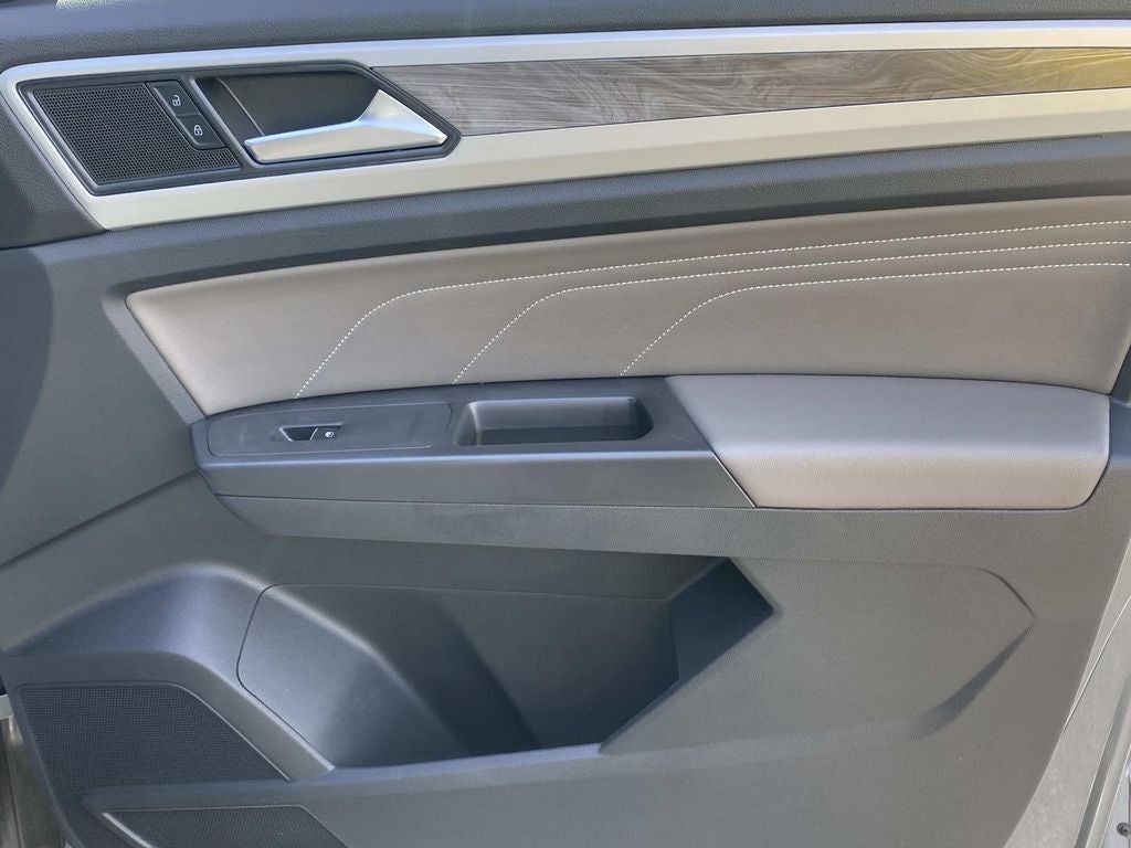 2023 Volkswagen Atlas Cross Sport 2.0T SE