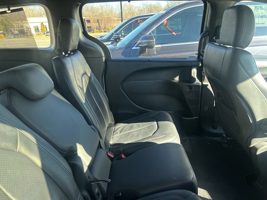 2020 Chrysler Pacifica Touring L