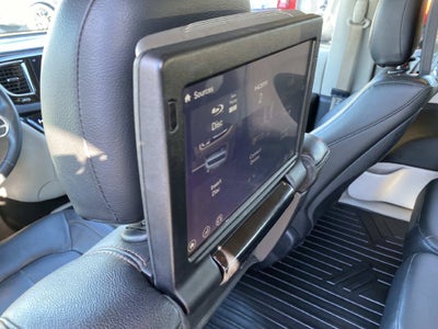2017 Chrysler Pacifica Touring L Plus