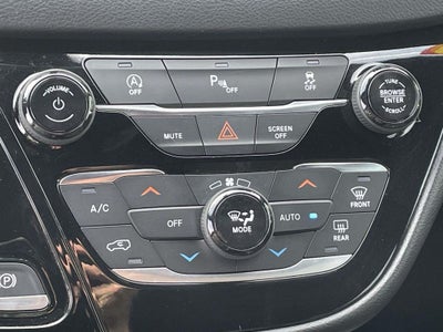 2020 Chrysler Pacifica Touring