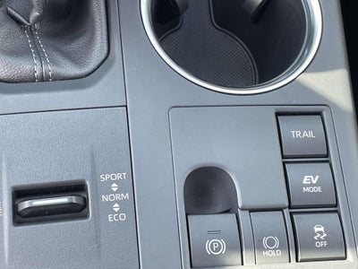 2025 Toyota Highlander Hybrid XLE