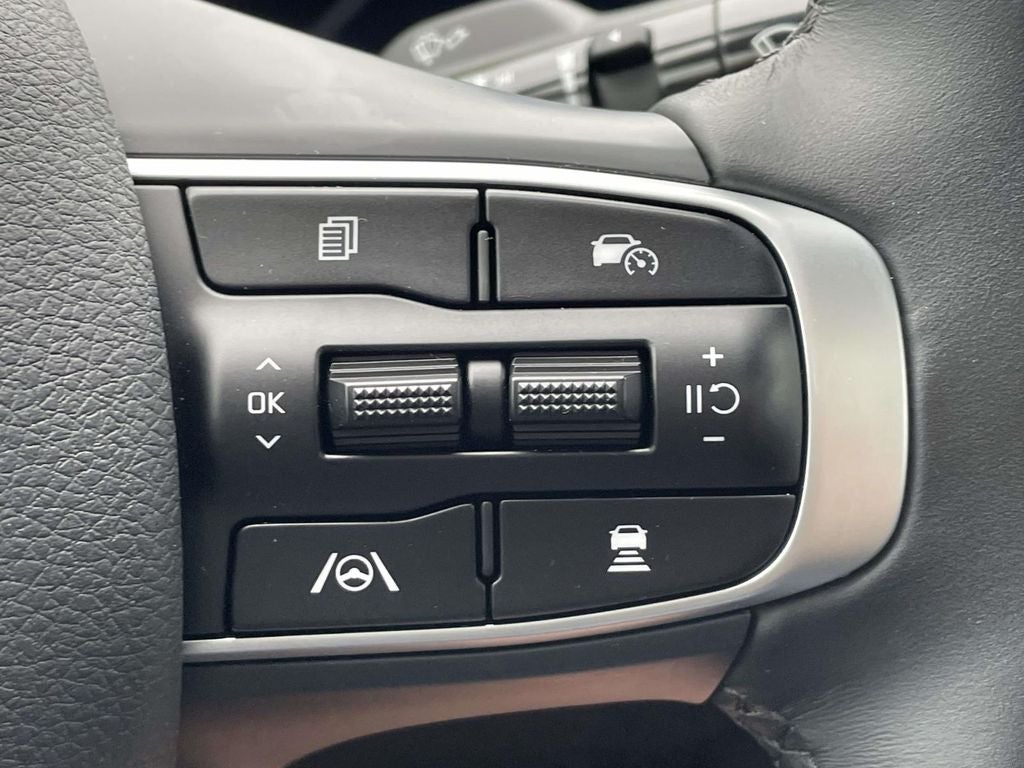 2025 Kia K5 EX