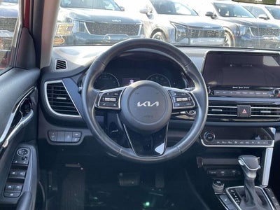 2023 Kia Seltos S