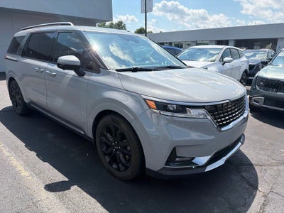 2023 Kia Carnival SX